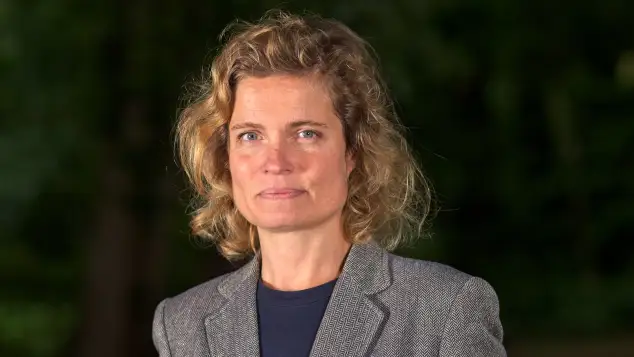 sarah biasini kinder
